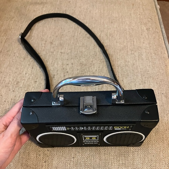 Black boom box purse - Picture 6 of 6
